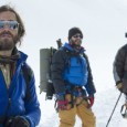 Everest confronts the dangers of mountaineering but the narrative suffers from an overabundance of characters.