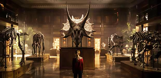 Fallen Kingdom lacks the heft to stand out in the franchise but has enough bite for a monster movie. 