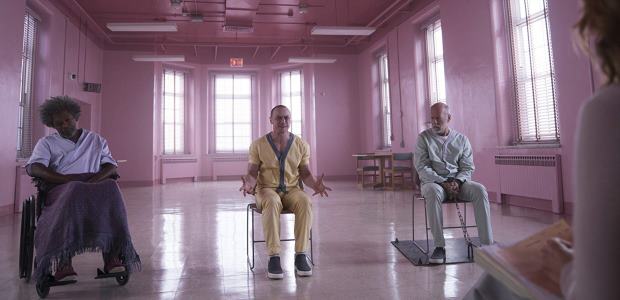 As the conclusion to this original superhero trilogy, Glass feels unfinished and empty.